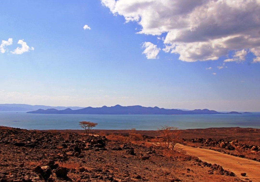 Lake Turkana shoreline and mountains